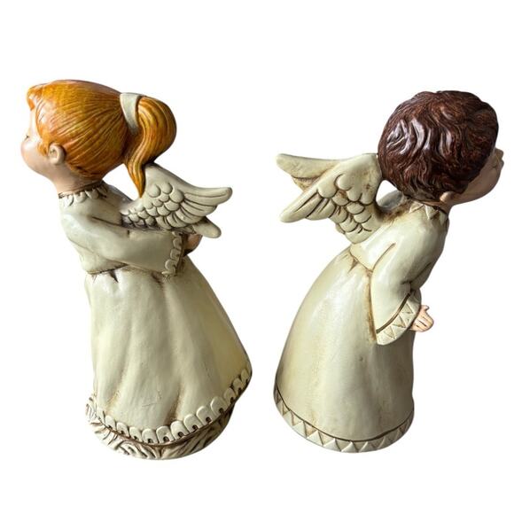 Vintage Kissing Angels 10” Japan Musical Holding Christmas Gifts Whimsical - Picture 3 of 7
